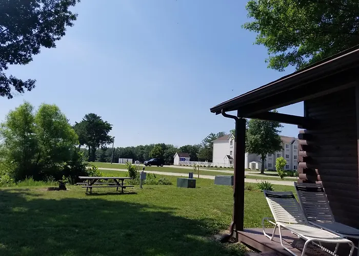 Mariner's Village 2* Carlyle