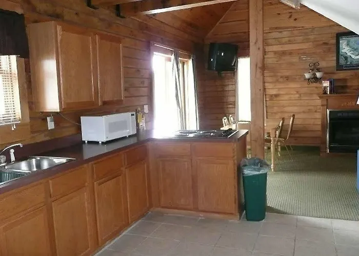 Mariner's Village Resort 2*